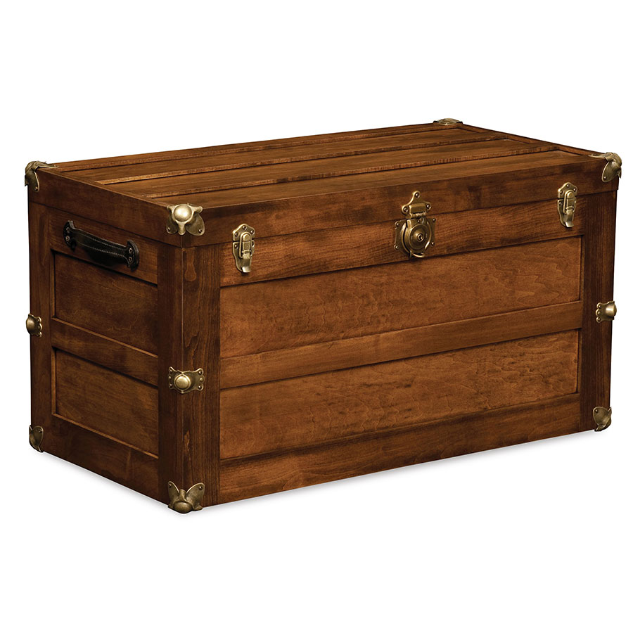 Trunk With Flat Lid