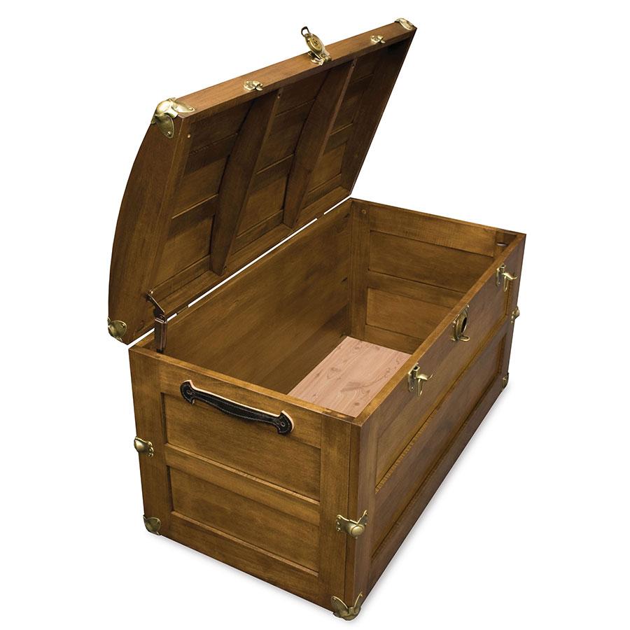 Trunk With Rounded Lid