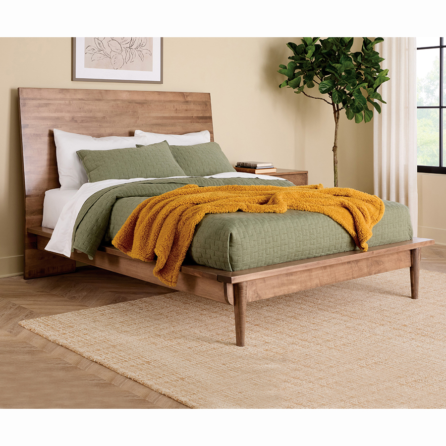 Baymont Bed